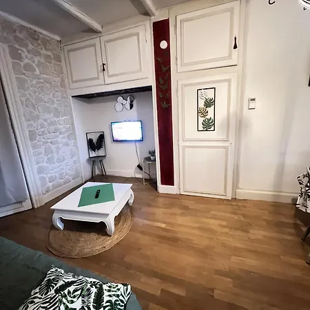 Apartmán L'atypique Terrasse Un Sejour A Part Briey